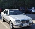 Сірий Мерседес 280, об'ємом двигуна 2.8 л та пробігом 303 тис. км за 4350 $, фото 1 на Automoto.ua