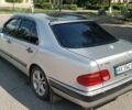 Серый Мерседес 280, объемом двигателя 2.8 л и пробегом 426 тыс. км за 4300 $, фото 4 на Automoto.ua