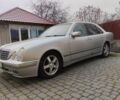Серый Мерседес 280, объемом двигателя 2.7 л и пробегом 270 тыс. км за 5000 $, фото 2 на Automoto.ua