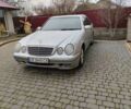 Серый Мерседес 280, объемом двигателя 2.7 л и пробегом 270 тыс. км за 5000 $, фото 1 на Automoto.ua