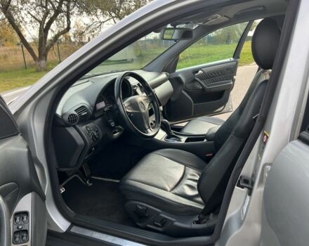 Серый Мерседес 280, объемом двигателя 2.7 л и пробегом 296 тыс. км за 4900 $, фото 12 на Automoto.ua