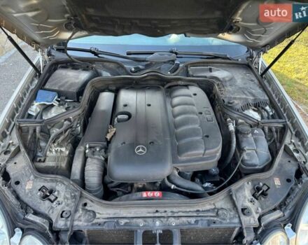 Серый Мерседес 280, объемом двигателя 3.2 л и пробегом 341 тыс. км за 9000 $, фото 6 на Automoto.ua