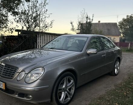 Серый Мерседес 280, объемом двигателя 3 л и пробегом 324 тыс. км за 3600 $, фото 1 на Automoto.ua