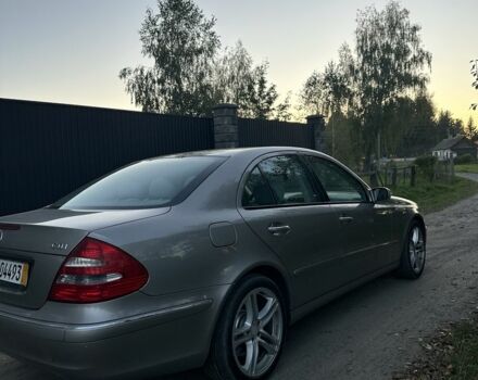 Серый Мерседес 280, объемом двигателя 3 л и пробегом 324 тыс. км за 3600 $, фото 3 на Automoto.ua