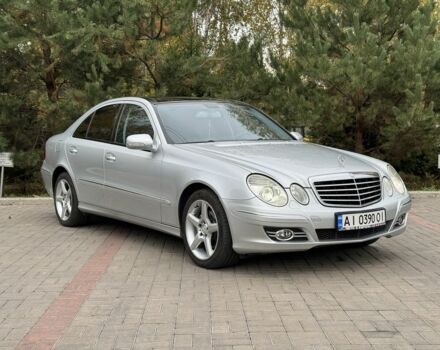 Сірий Мерседес 280, об'ємом двигуна 3 л та пробігом 351 тис. км за 8990 $, фото 2 на Automoto.ua