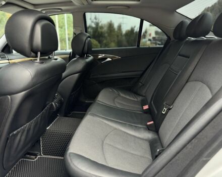 Сірий Мерседес 280, об'ємом двигуна 3 л та пробігом 351 тис. км за 8990 $, фото 10 на Automoto.ua