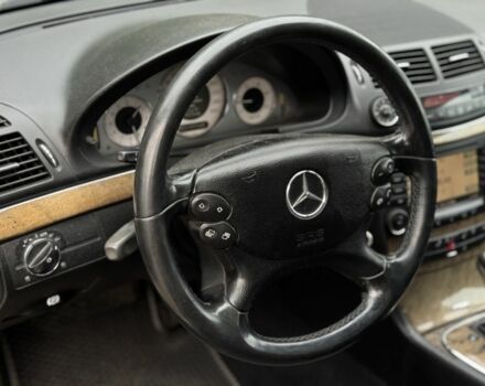 Сірий Мерседес 280, об'ємом двигуна 3 л та пробігом 351 тис. км за 8990 $, фото 12 на Automoto.ua