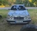Сірий Мерседес 280, об'ємом двигуна 2.8 л та пробігом 470 тис. км за 3138 $, фото 1 на Automoto.ua