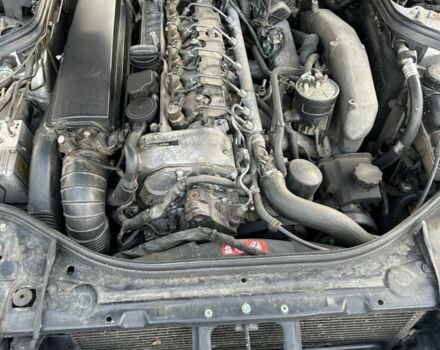 Серый Мерседес 280, объемом двигателя 3.2 л и пробегом 350 тыс. км за 2700 $, фото 7 на Automoto.ua