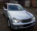 Сірий Мерседес 280, об'ємом двигуна 3 л та пробігом 240 тис. км за 9000 $, фото 1 на Automoto.ua