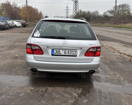 Серый Мерседес 280, объемом двигателя 3 л и пробегом 342 тыс. км за 3200 $, фото 5 на Automoto.ua