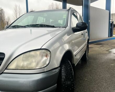 Серый Мерседес 280, объемом двигателя 0 л и пробегом 257 тыс. км за 3250 $, фото 6 на Automoto.ua