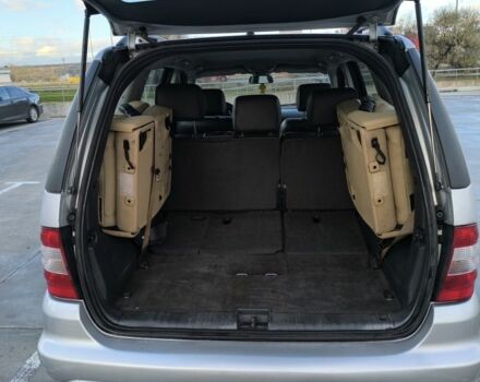 Сірий Мерседес 280, об'ємом двигуна 2.7 л та пробігом 290 тис. км за 4751 $, фото 8 на Automoto.ua