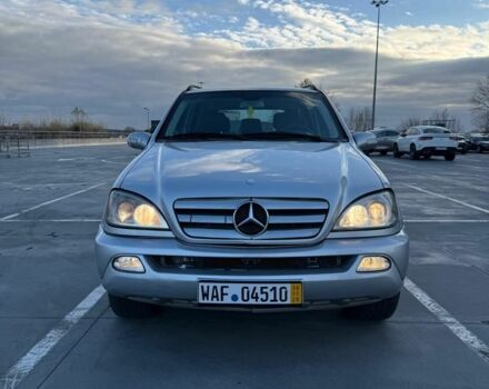 Сірий Мерседес 280, об'ємом двигуна 2.7 л та пробігом 290 тис. км за 4751 $, фото 1 на Automoto.ua