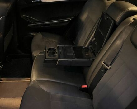 Серый Мерседес 280, объемом двигателя 3 л и пробегом 220 тыс. км за 13500 $, фото 6 на Automoto.ua