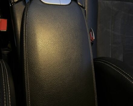 Серый Мерседес 280, объемом двигателя 3 л и пробегом 220 тыс. км за 13500 $, фото 5 на Automoto.ua