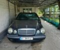 Синій Мерседес 280, об'ємом двигуна 0 л та пробігом 300 тис. км за 650 $, фото 1 на Automoto.ua