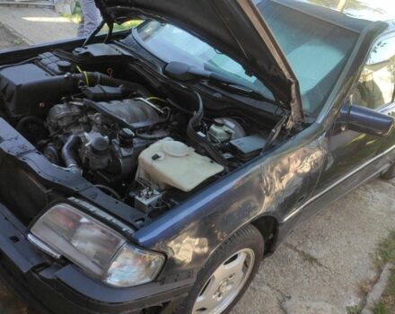 Синій Мерседес 280, об'ємом двигуна 0 л та пробігом 330 тис. км за 1200 $, фото 2 на Automoto.ua