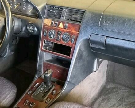 Синій Мерседес 280, об'ємом двигуна 0 л та пробігом 330 тис. км за 1200 $, фото 9 на Automoto.ua