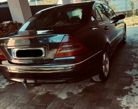 Синій Мерседес 280, об'ємом двигуна 2.7 л та пробігом 350 тис. км за 5500 $, фото 3 на Automoto.ua