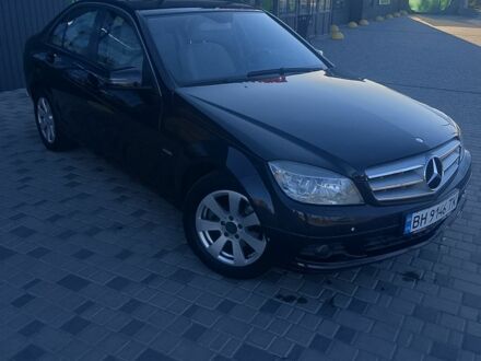 Мерседес 280 2008 в Одессе на Automoto.ua Синий Мерседес 280, объемом двигателя 1.6 л и пробегом 230 тыс. км за 9300 $, фото 1 на Automoto.ua