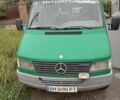 Зеленый Мерседес 280, объемом двигателя 2.3 л и пробегом 100 тыс. км за 5999 $, фото 1 на Automoto.ua