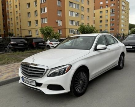 Білий Мерседес 300, об'ємом двигуна 2 л та пробігом 138 тис. км за 17000 $, фото 1 на Automoto.ua