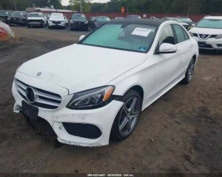 Білий Мерседес 300, об'ємом двигуна 2 л та пробігом 5 тис. км за 5100 $, фото 5 на Automoto.ua