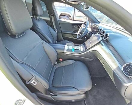 Белый Мерседес 300, объемом двигателя 0 л и пробегом 40 тыс. км за 33450 $, фото 5 на Automoto.ua