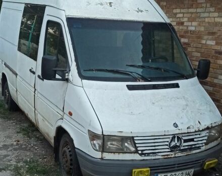 Білий Мерседес 300, об'ємом двигуна 2.9 л та пробігом 28 тис. км за 3000 $, фото 1 на Automoto.ua