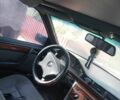 Черный Мерседес 300, объемом двигателя 1.3 л и пробегом 285 тыс. км за 1700 $, фото 1 на Automoto.ua