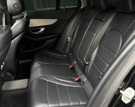 Чорний Мерседес 300, об'ємом двигуна 2 л та пробігом 190 тис. км за 15900 $, фото 7 на Automoto.ua