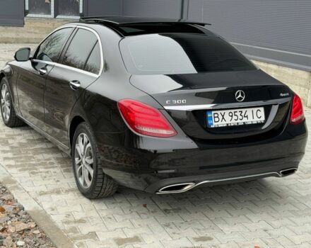 Чорний Мерседес 300, об'ємом двигуна 2 л та пробігом 190 тис. км за 15900 $, фото 3 на Automoto.ua