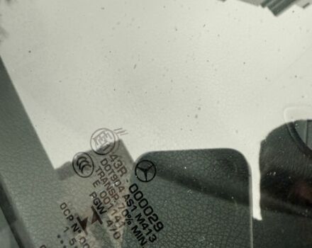 Черный Мерседес 300, объемом двигателя 2 л и пробегом 235 тыс. км за 14999 $, фото 17 на Automoto.ua