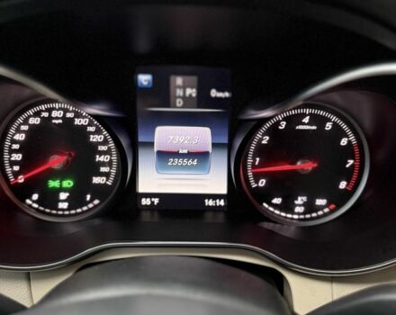 Черный Мерседес 300, объемом двигателя 2 л и пробегом 235 тыс. км за 14999 $, фото 21 на Automoto.ua