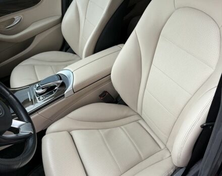 Черный Мерседес 300, объемом двигателя 2 л и пробегом 235 тыс. км за 14999 $, фото 8 на Automoto.ua