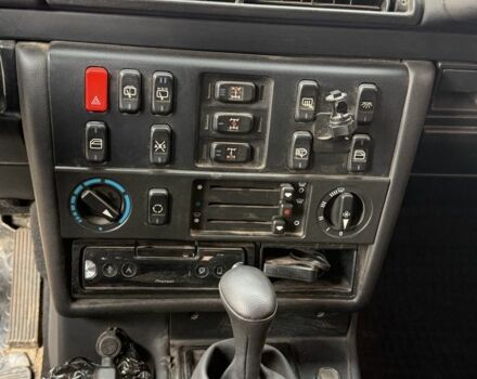 Чорний Мерседес 300, об'ємом двигуна 3 л та пробігом 147 тис. км за 17900 $, фото 7 на Automoto.ua