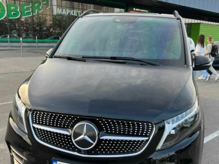 Мерседес 300 2022 в Киеве на Automoto.ua Черный Мерседес 300, объемом двигателя 2 л и пробегом 64 тыс. км за 89500 $, фото 1 на Automoto.ua