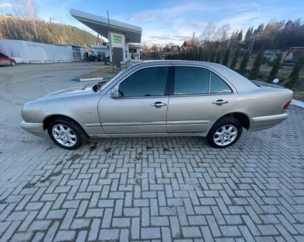 Сірий Мерседес 300, об'ємом двигуна 0 л та пробігом 36 тис. км за 2800 $, фото 9 на Automoto.ua