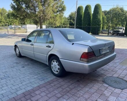 Сірий Мерседес 300, об'ємом двигуна 3.2 л та пробігом 380 тис. км за 3300 $, фото 10 на Automoto.ua