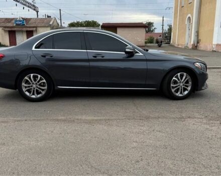 Серый Мерседес 300, объемом двигателя 2 л и пробегом 194 тыс. км за 15500 $, фото 4 на Automoto.ua