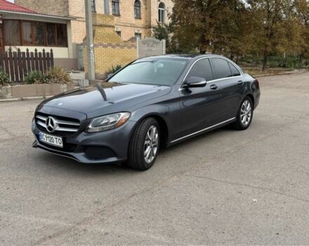 Серый Мерседес 300, объемом двигателя 2 л и пробегом 194 тыс. км за 15500 $, фото 1 на Automoto.ua