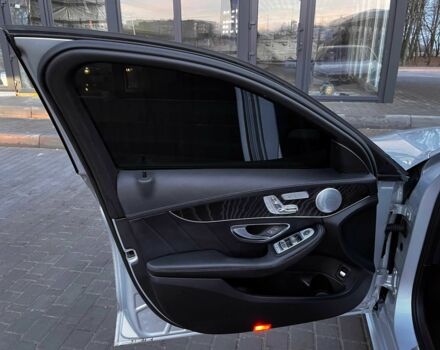 Сірий Мерседес 300, об'ємом двигуна 2 л та пробігом 141 тис. км за 21000 $, фото 11 на Automoto.ua