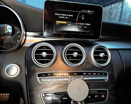 Сірий Мерседес 300, об'ємом двигуна 2 л та пробігом 141 тис. км за 21000 $, фото 13 на Automoto.ua