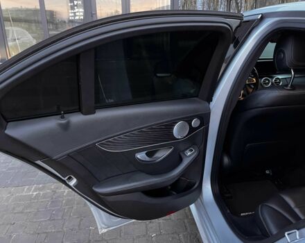 Сірий Мерседес 300, об'ємом двигуна 2 л та пробігом 141 тис. км за 21000 $, фото 10 на Automoto.ua