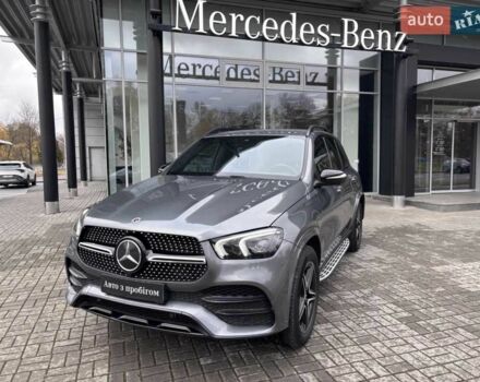 Серый Мерседес 300, объемом двигателя 0 л и пробегом 69 тыс. км за 69000 $, фото 2 на Automoto.ua