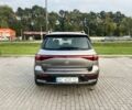 Серый Мерседес 300, объемом двигателя 0 л и пробегом 18 тыс. км за 37000 $, фото 3 на Automoto.ua