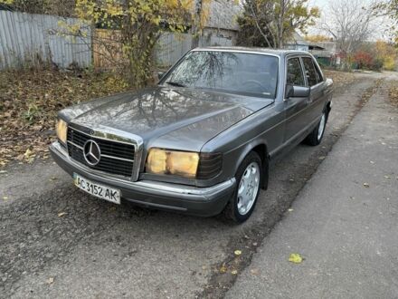 Мерседес 300 1980 у Краматорске на Automoto.ua Сірий Мерседес 300, об'ємом двигуна 2.5 л та пробігом 200 тис. км за 879 $, фото 1 на Automoto.ua