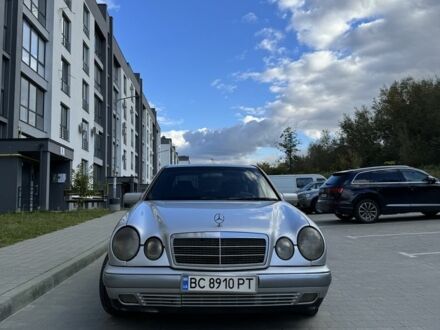 Мерседес 300 1998 в Новояворовск на Automoto.ua Серый Мерседес 300, объемом двигателя 3 л и пробегом 569 тыс. км за 4900 $, фото 1 на Automoto.ua