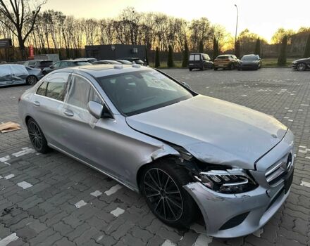 Серый Мерседес 300, объемом двигателя 2 л и пробегом 73 тыс. км за 6300 $, фото 1 на Automoto.ua